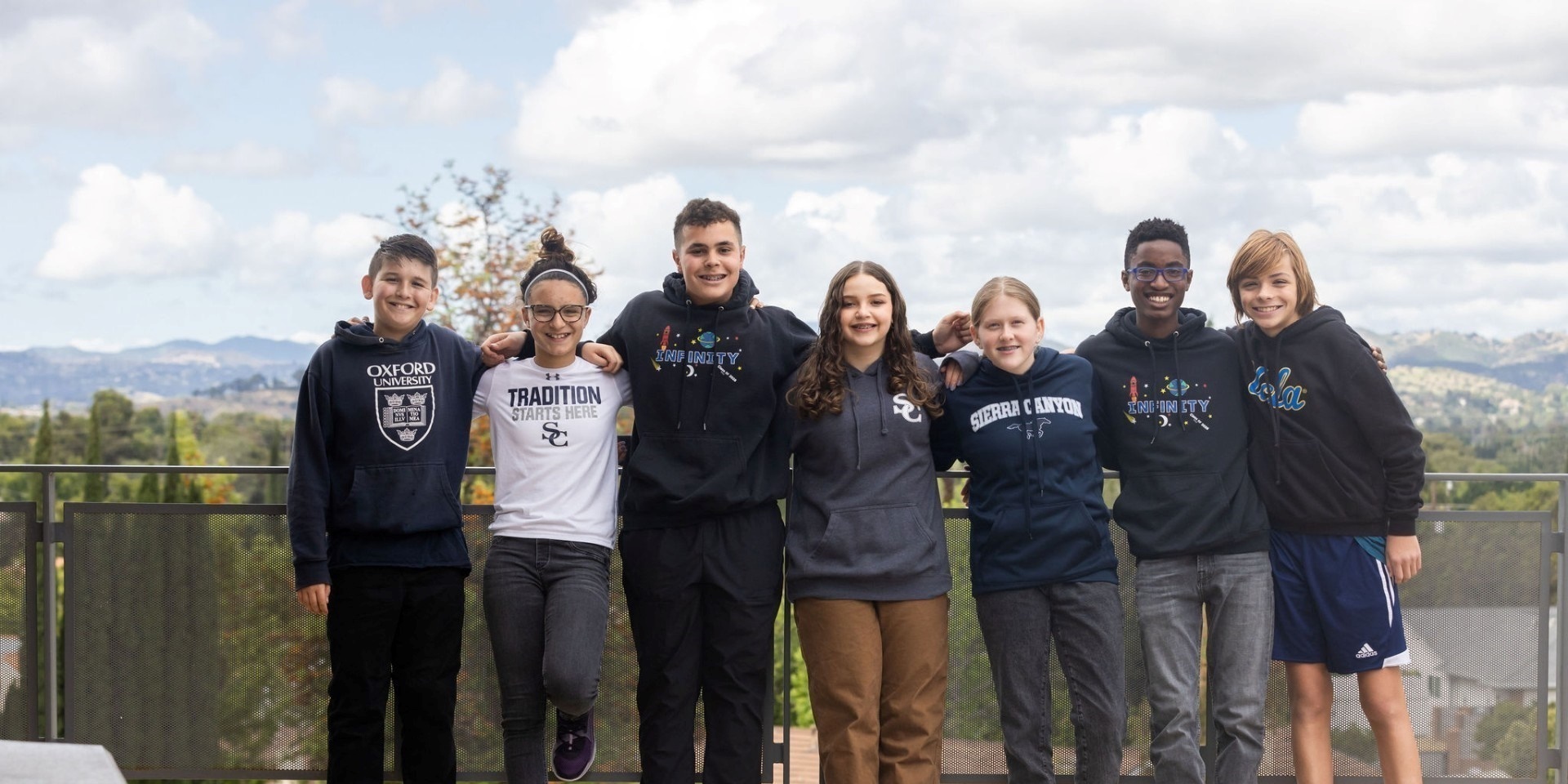 A group of Middle School students pictured on Sierra Canyon's Upper Campus.